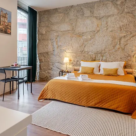 Deskanzo - Raul Doria Aparthotel Porto