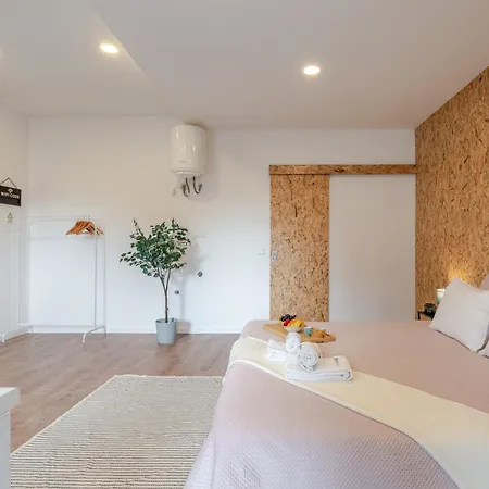 Aparthotel Deskanzo - Raúl Doria Porto