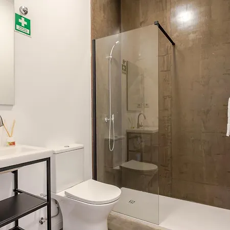 Aparthotel Deskanzo - Raúl Doria Porto