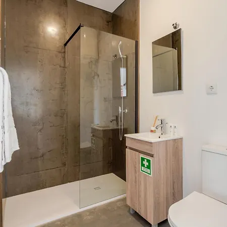 Deskanzo - Raul Doria 3* Porto