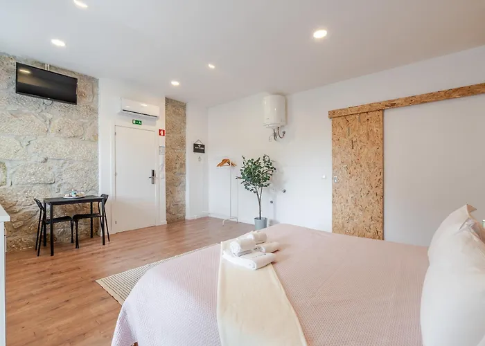 Deskanzo - Raul Doria 3* Oporto