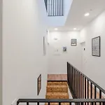 Aparthotel Deskanzo - Raúl Doria Porto