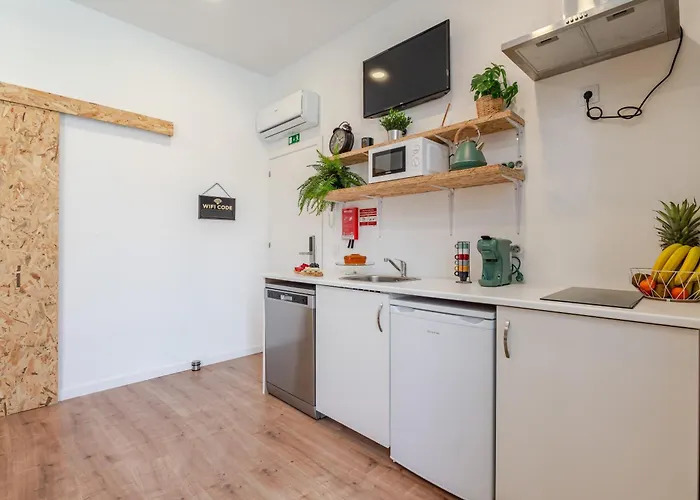 Deskanzo - Raúl Doria 3* Oporto